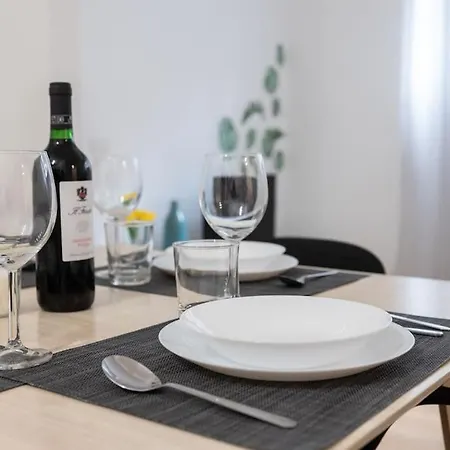 Apartment Elegante A City Life- Mico-fiera-accessoriato E Wifi