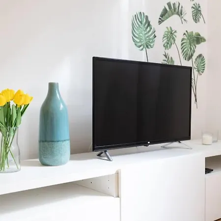 Apartment Elegante A City Life- Mico-fiera-accessoriato E Wifi *
