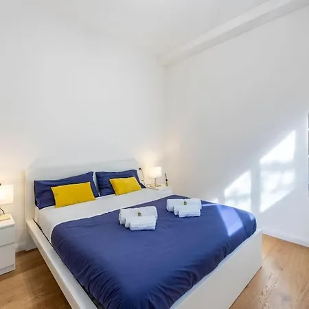 Apartment Elegante A City Life- Mico-fiera-accessoriato E Wifi *
